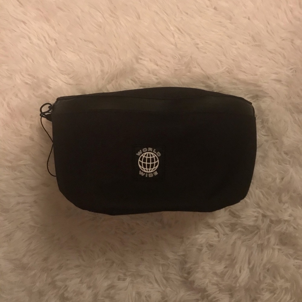Brand New World Wide Shoulder Bag